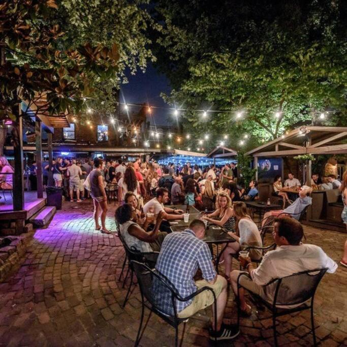 Urban Wfh Setup & Patio Soulard Saint Louis